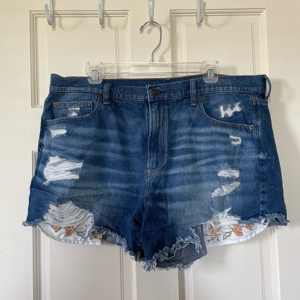 American Eagle Hi Rise Festival Midi Jean Shorts floral pockets size 18/20 - Picture 3 of 6